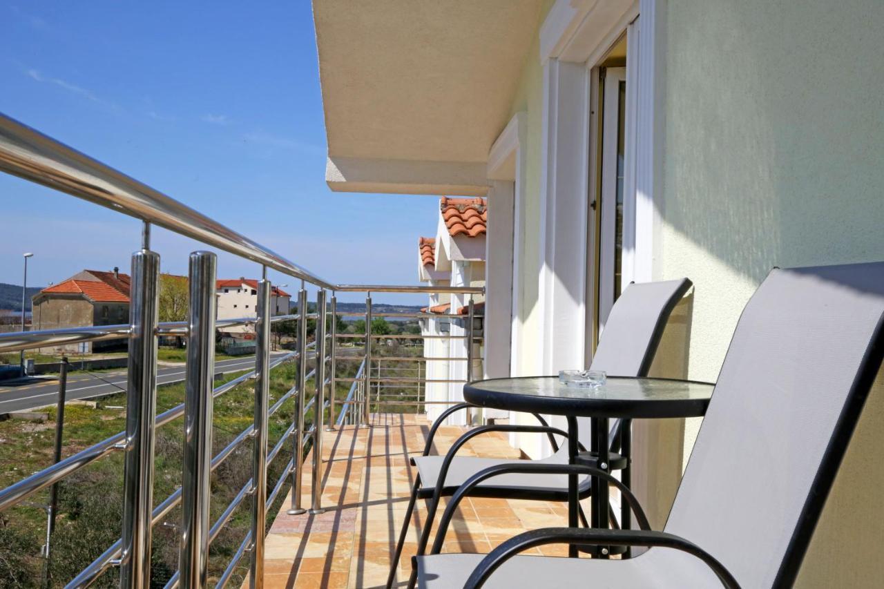 Villa Tea Donje Polje Exterior foto